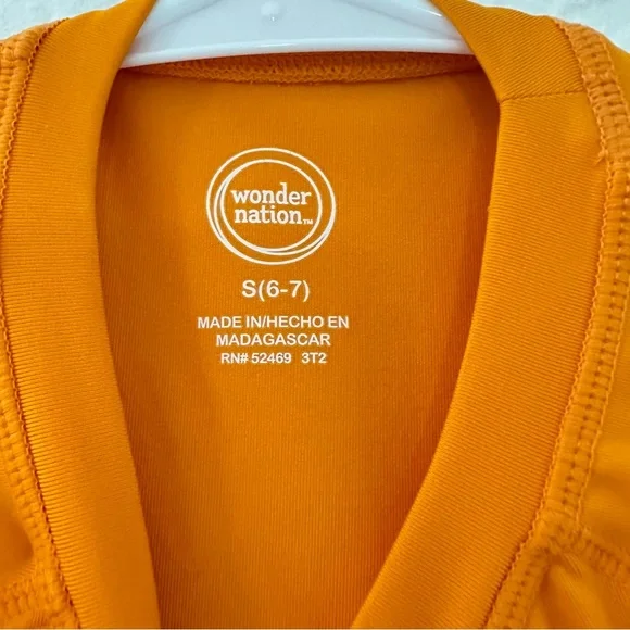 Wonder Nation Rash Guard - Picture 2 of 5